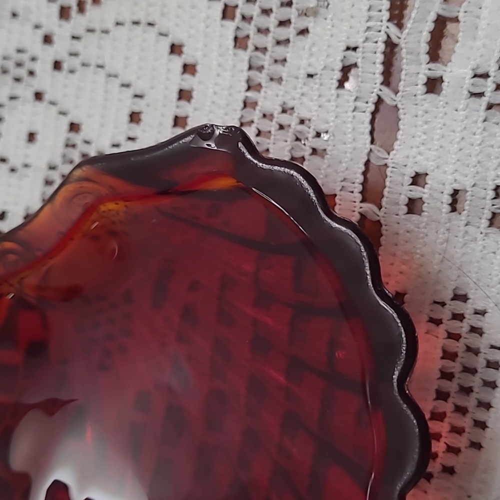 Red and Silver Decorative Shell Dish - Picture 13 of 13